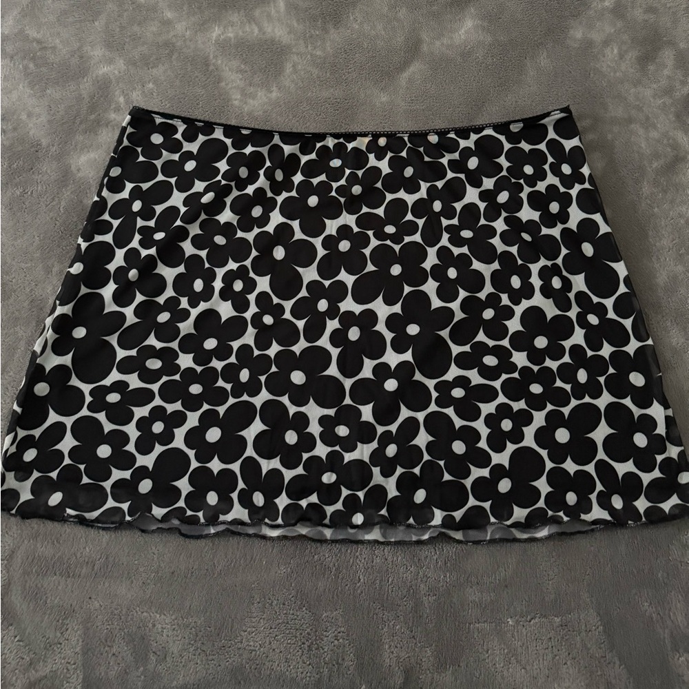 Floral mini skirt